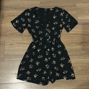 Madewell button floral romper